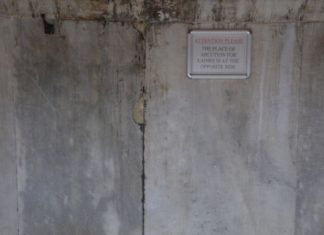 Damat İbrahim Paşa Public Fountain and Haseki Hürrem Sultan Hamam