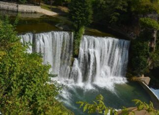 The Account of Leonard of Scio and the Question of Distance